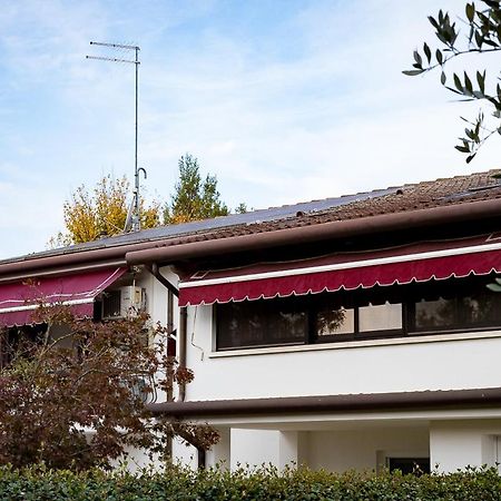 B&B Ca Dea Calle Valla Bagian luar foto