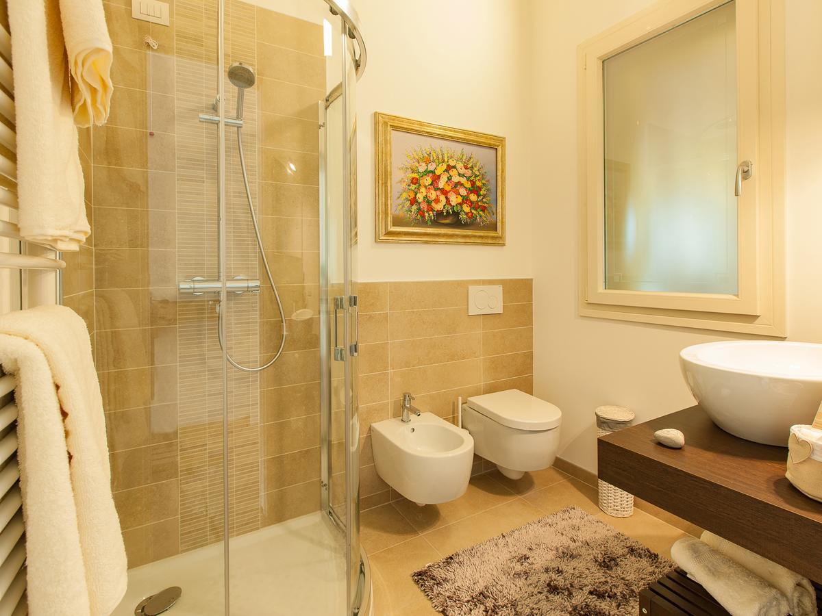 B&B Ca Dea Calle Valla Bagian luar foto