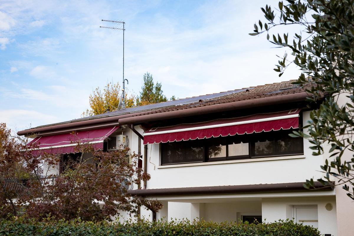 B&B Ca Dea Calle Valla Bagian luar foto