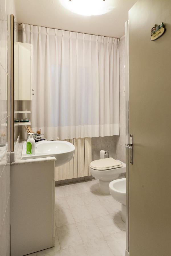 B&B Ca Dea Calle Valla Bagian luar foto